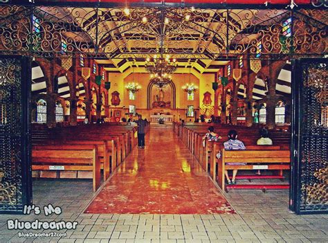 Santo Niño de Molino Parish .